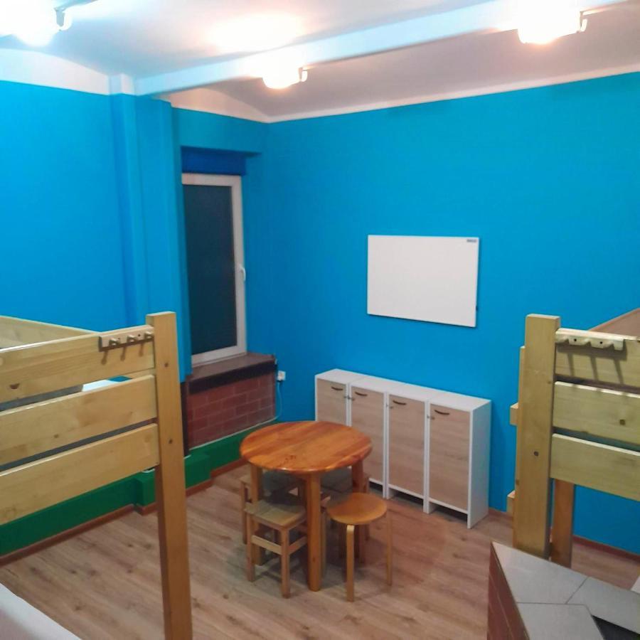 Jopi Hostel Katowice Centrum Esterno foto