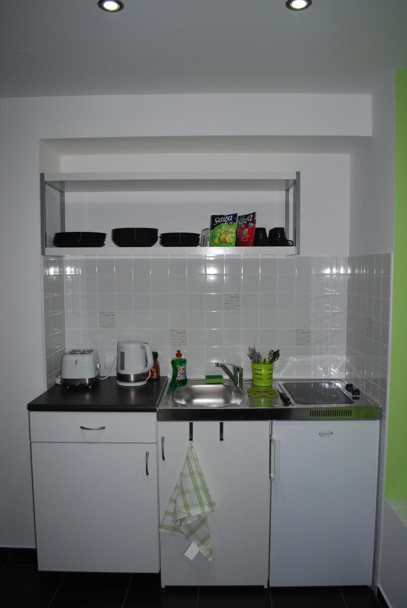 Jopi Hostel Katowice Centrum Esterno foto