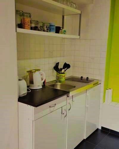 Jopi Hostel Katowice Centrum Esterno foto