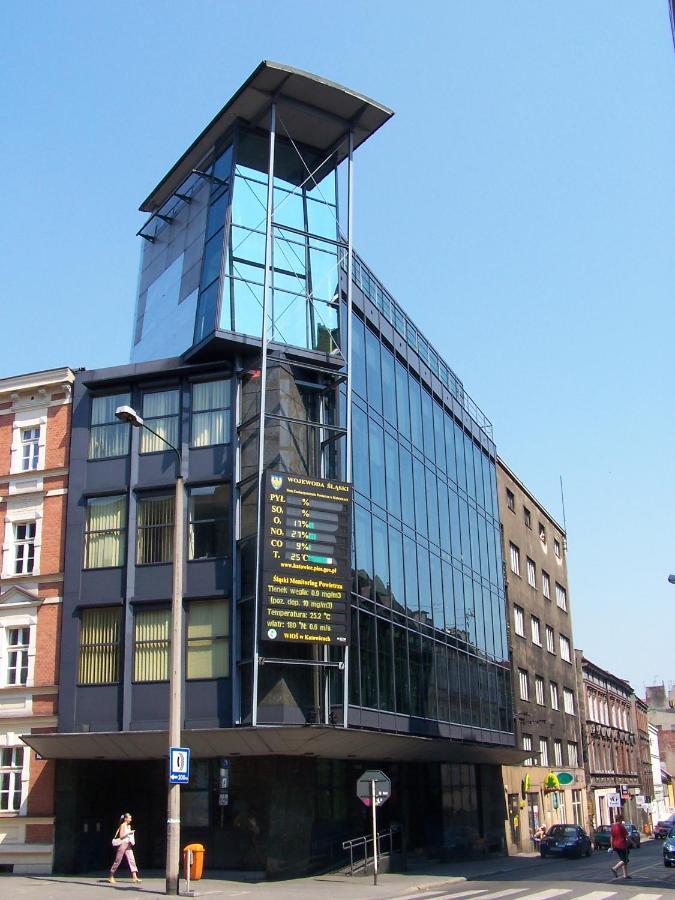 Jopi Hostel Katowice Centrum Esterno foto